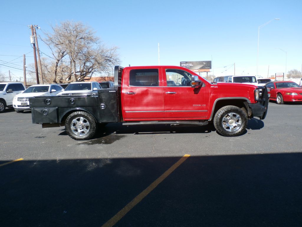 2015 GMC Sierra Image 1