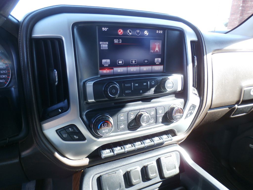 2015 GMC Sierra Image 8