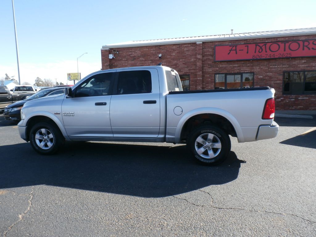 2014 RAM 1500 Image 3
