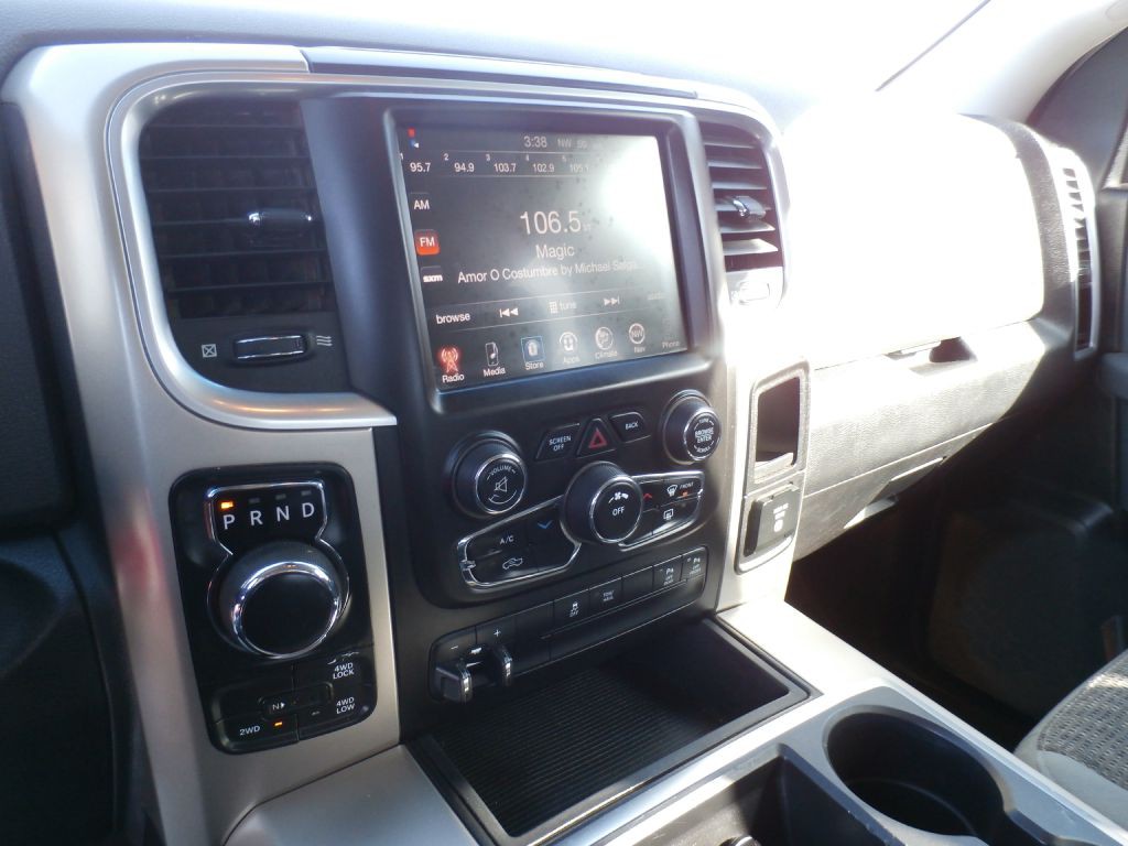 2014 RAM 1500 Image 8