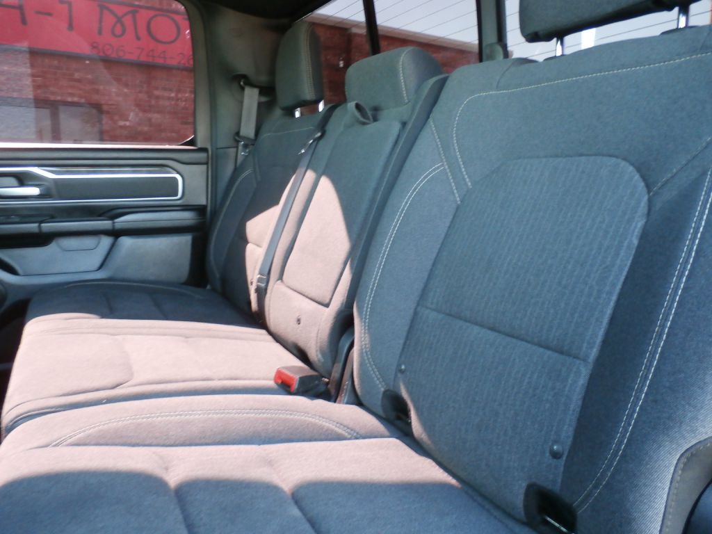 2019 RAM 1500 Image 5