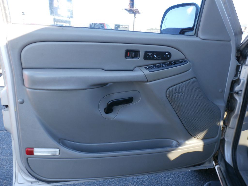 2006 Chevrolet Avalanche Image 6