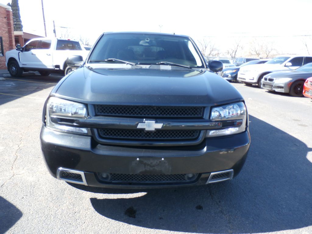 2008 Chevrolet Trailblazer Image 2