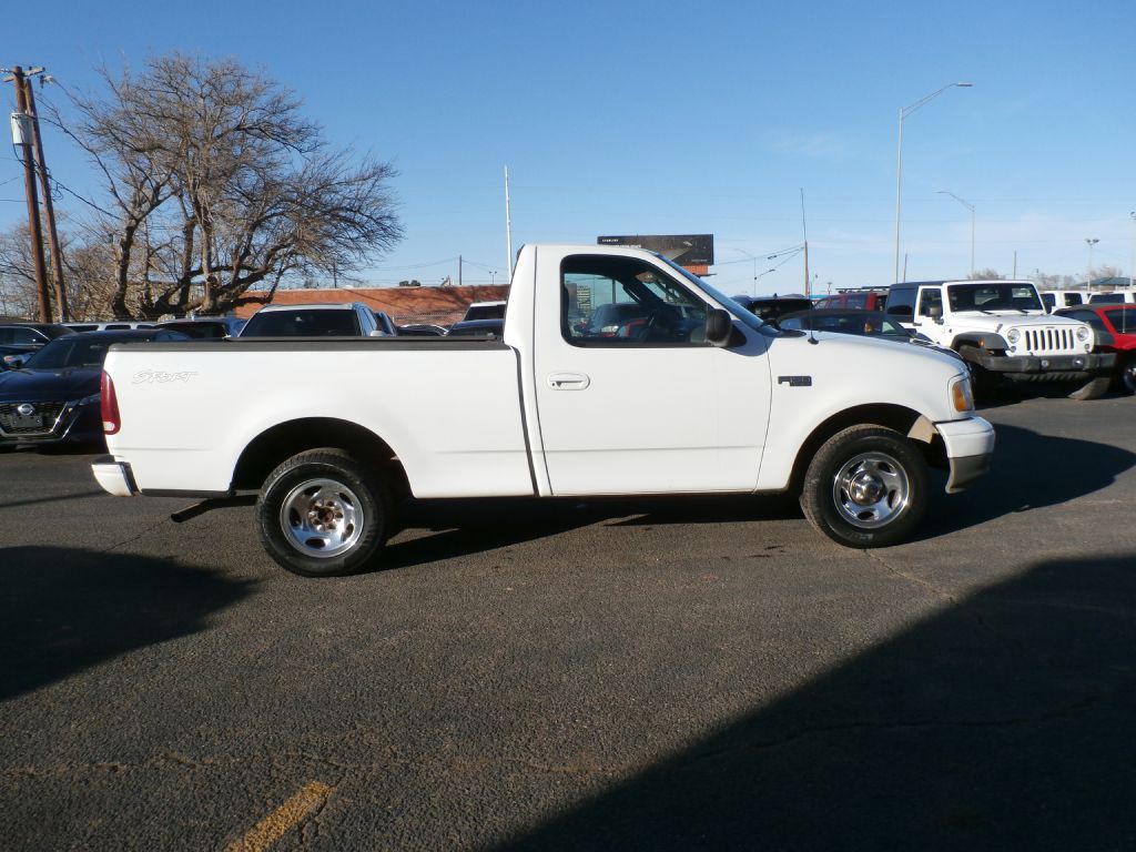 2003 Ford F-150 Image 1