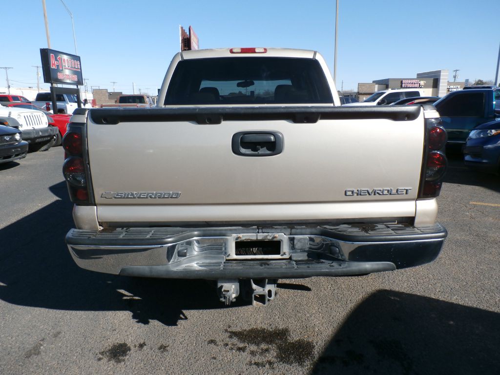 2005 Chevrolet Silverado 1500 Image 4