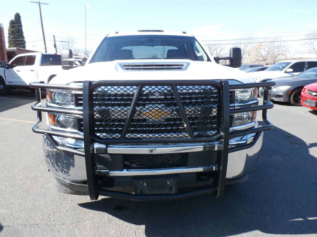 2017 Chevrolet Silverado 1500 Image 2
