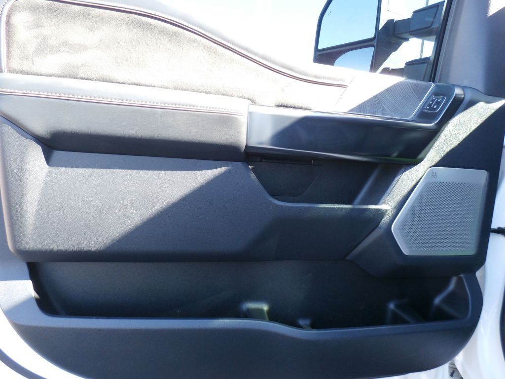 2023 Ford F-350 Image 9