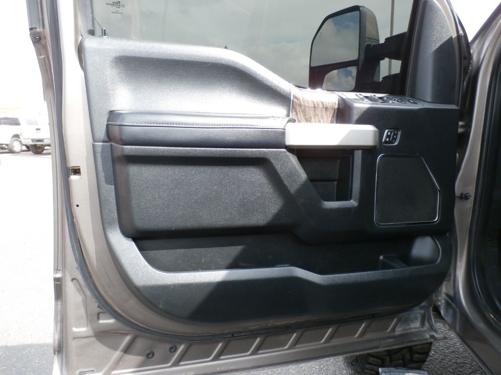 2019 Ford F-250 Image 6