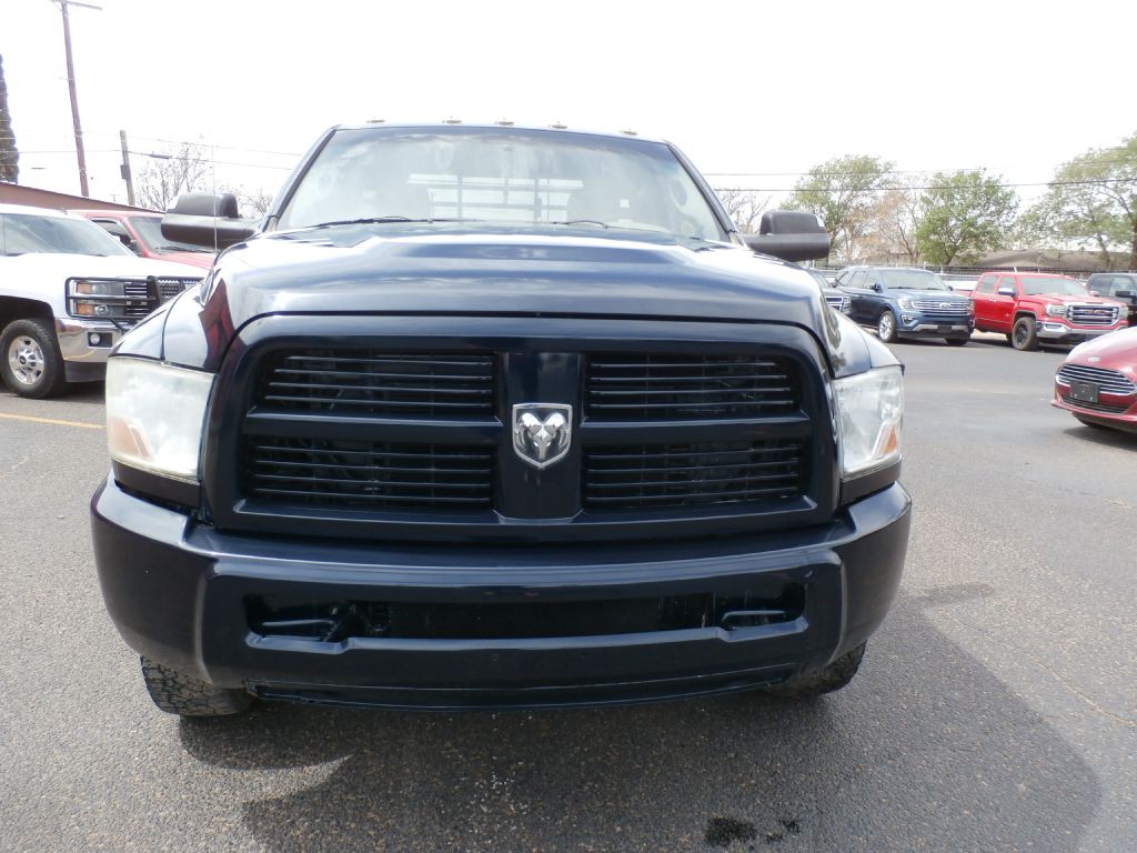 2012 RAM 3500 Image 2