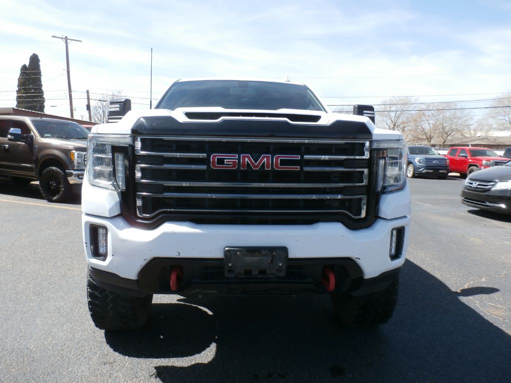 2021 GMC Sierra 2500 Image 2