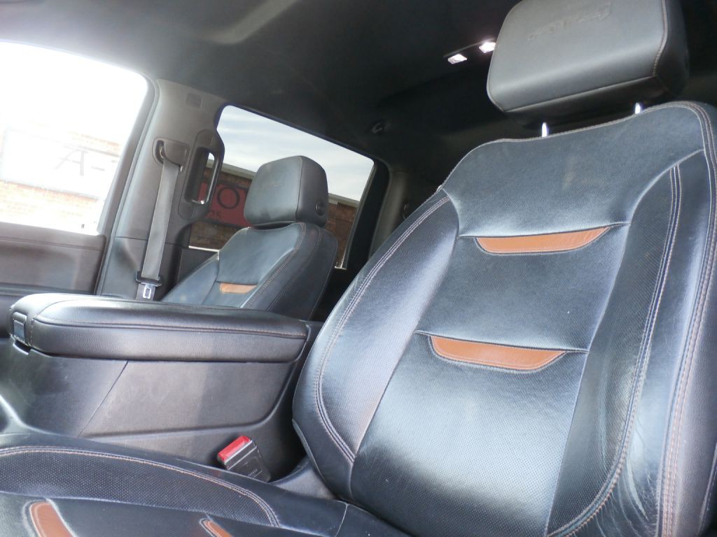 2021 GMC Sierra 2500 Image 8