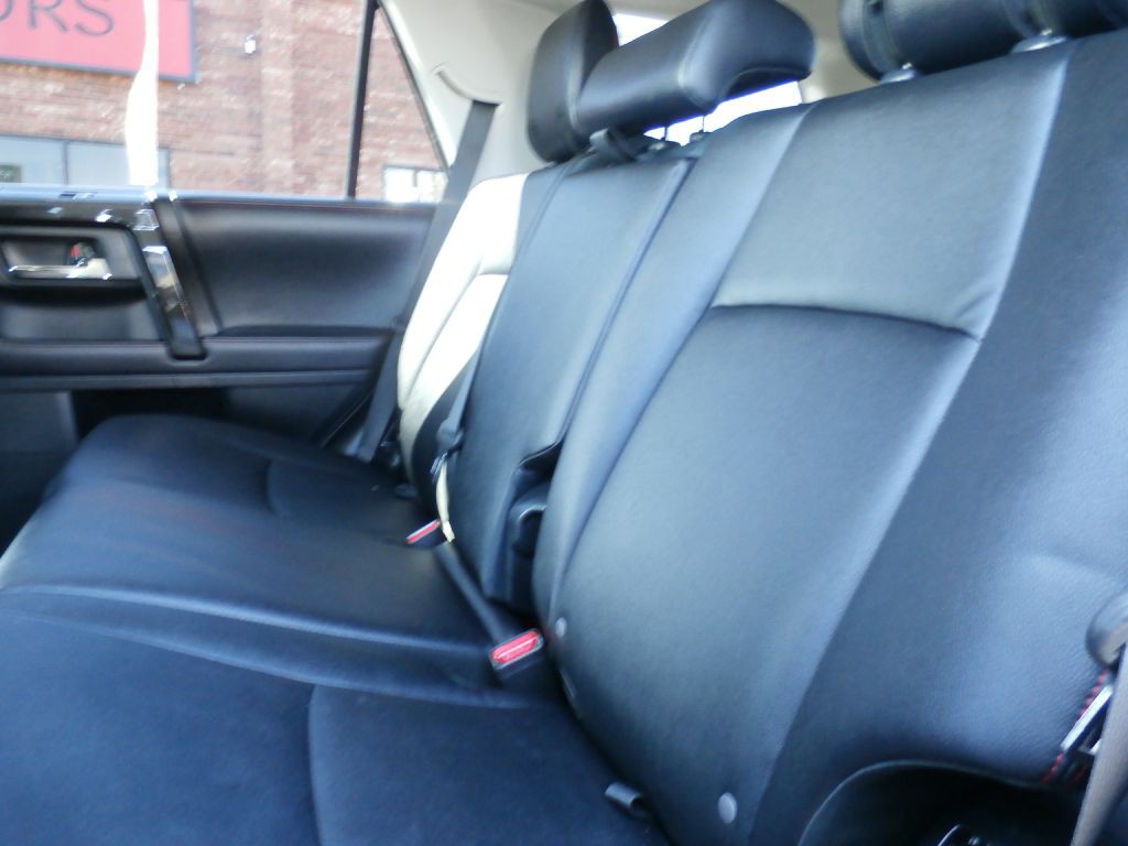 2018 Toyota 4Runner Image 5