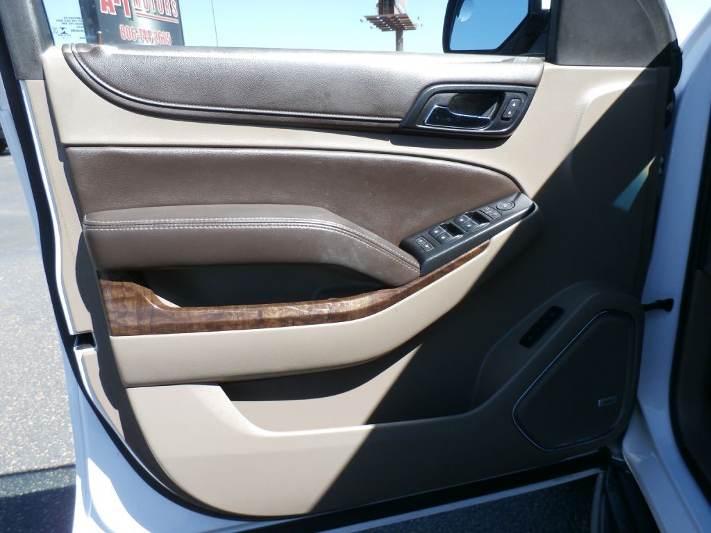 2019 Chevrolet Tahoe Image 8