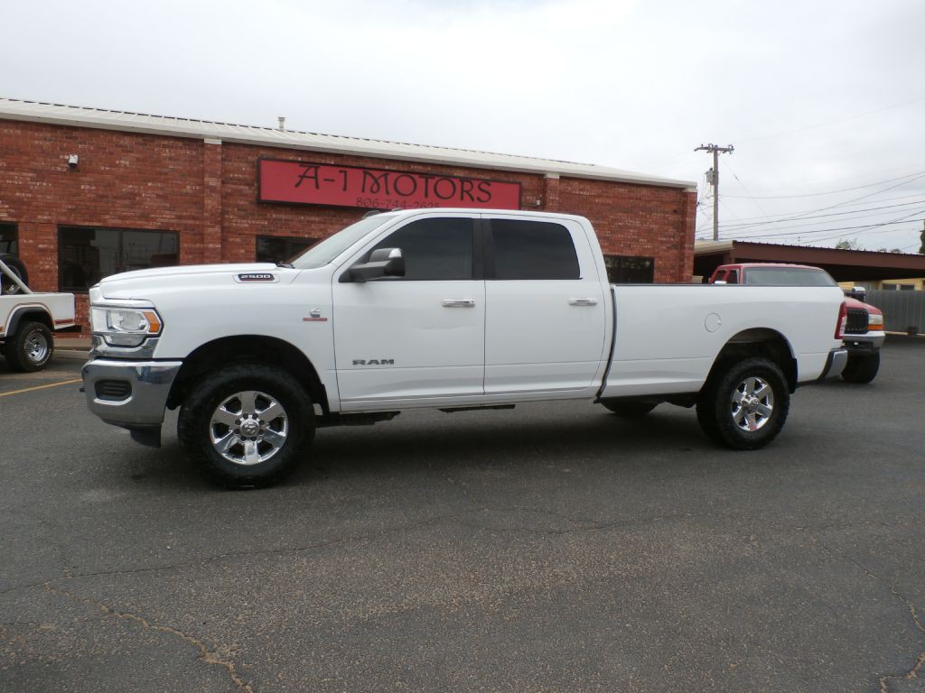 2019 RAM 2500 Image 3