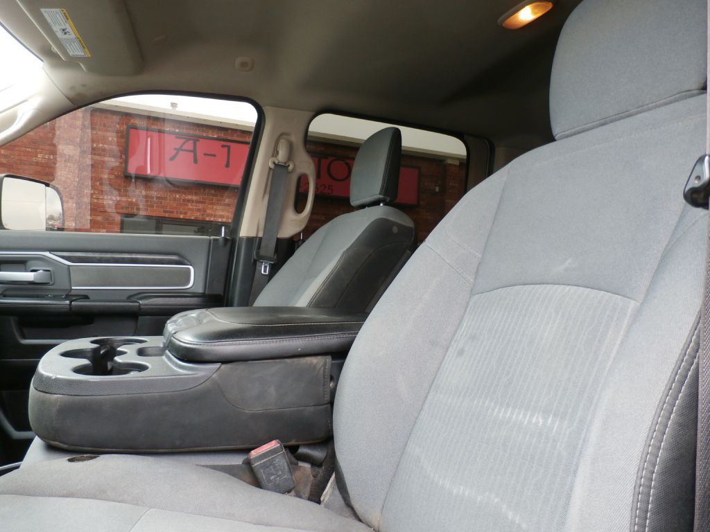 2019 RAM 2500 Image 7
