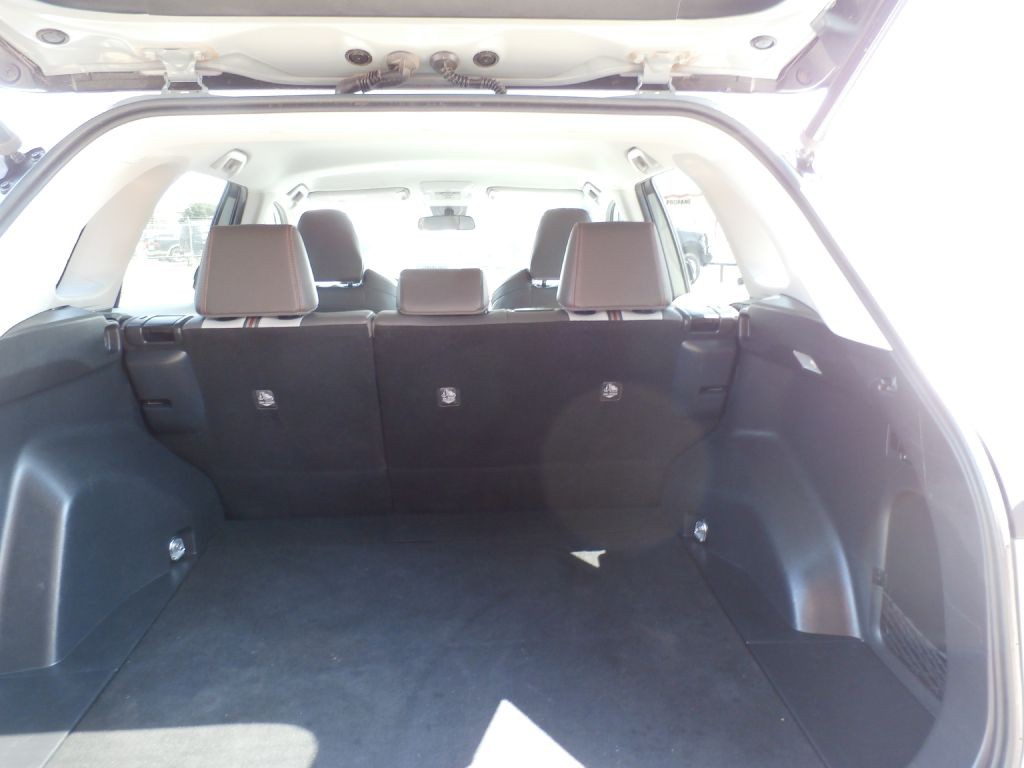 2019 Toyota Rav4 Image 5