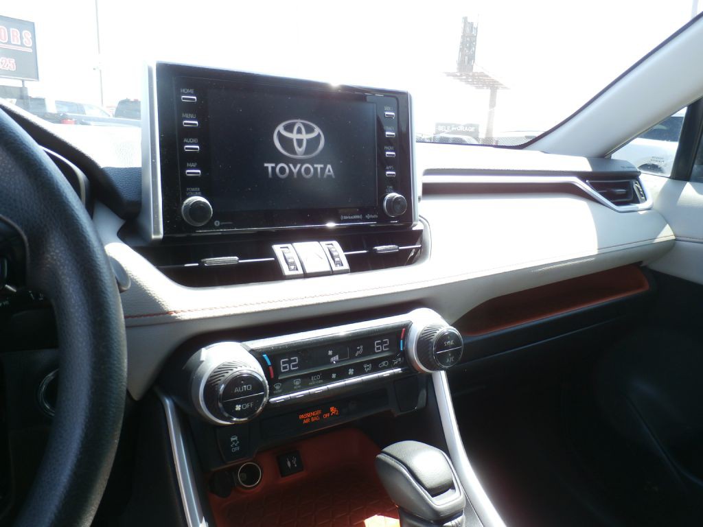 2019 Toyota Rav4 Image 8