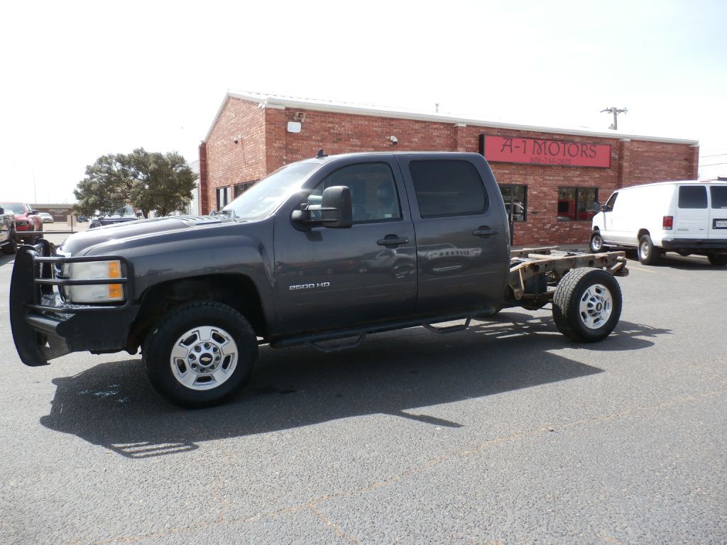 2011 Chevrolet Silverado 1500 Image 3