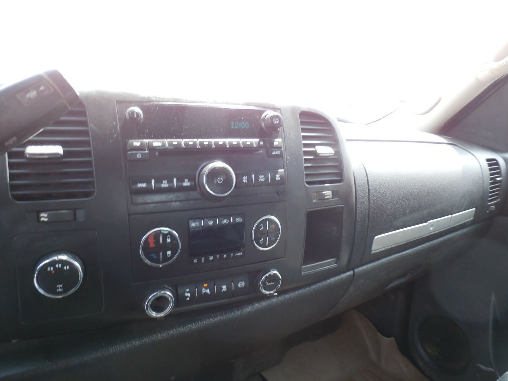 2011 Chevrolet Silverado 1500 Image 8