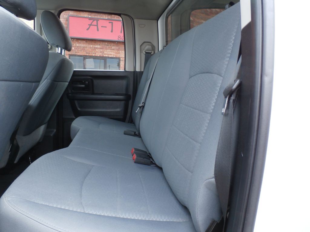 2018 RAM 1500 Image 5