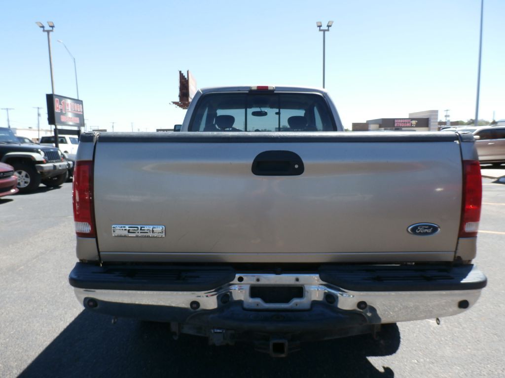 2005 Ford F-250 Image 4