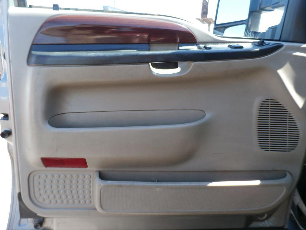2005 Ford F-250 Image 6