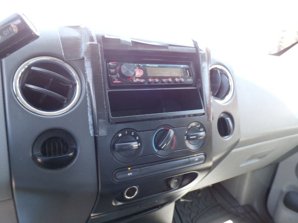 2007 Ford F-150 Image 8