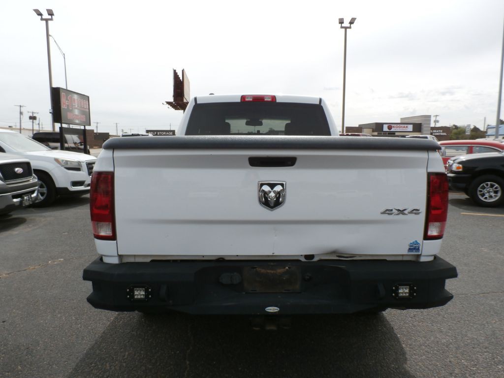 2017 RAM 1500 Image 4
