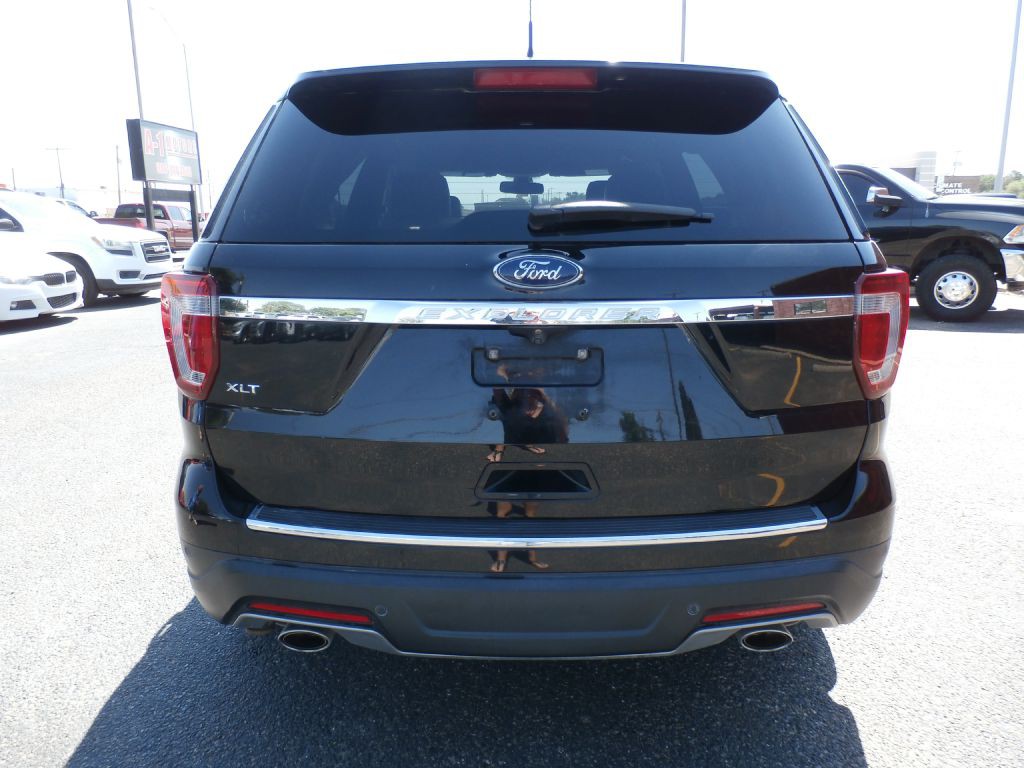 2018 Ford Explorer Image 4