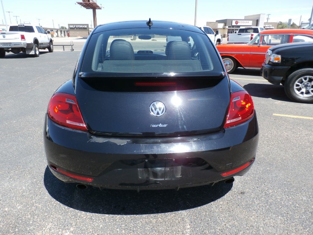 2014 Volkswagen Beetle Image 4