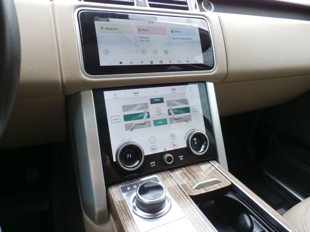 2019 Land Rover Range Rover Image 11