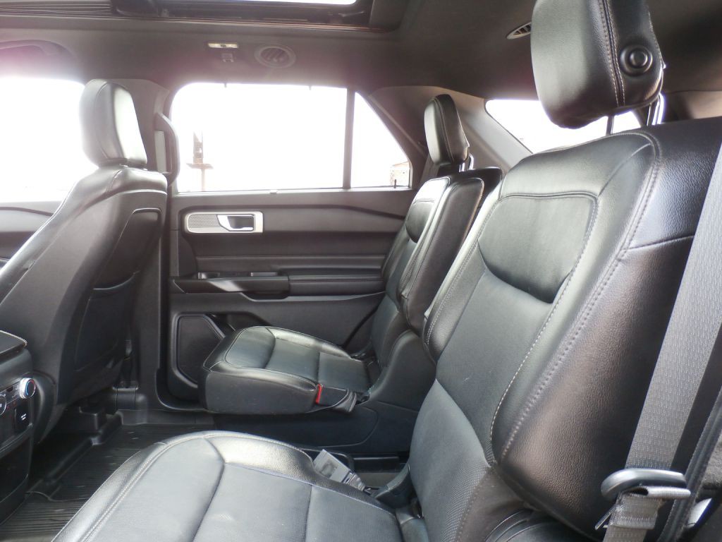 2020 Ford Explorer Image 6