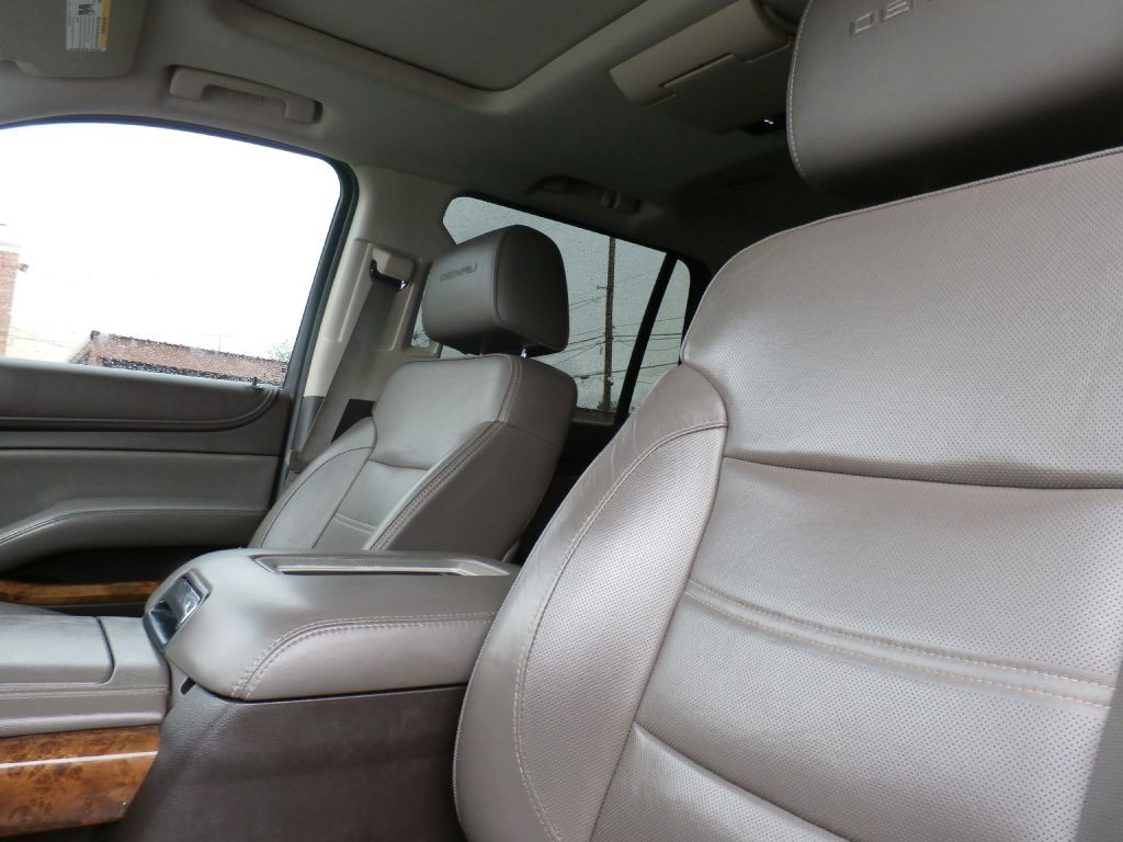 2015 GMC Yukon Image 10