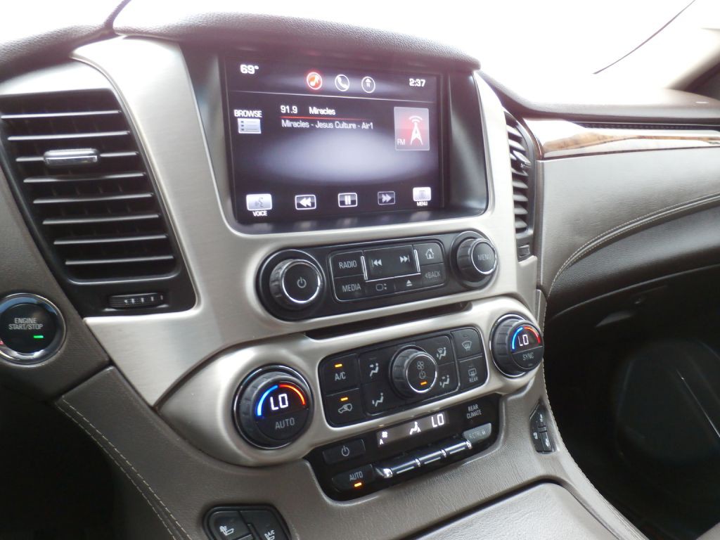 2015 GMC Yukon Image 11