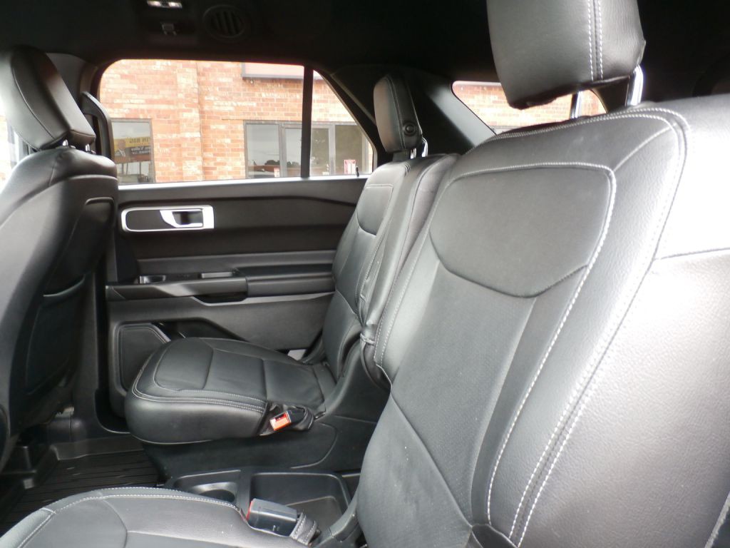 2020 Ford Explorer Image 6