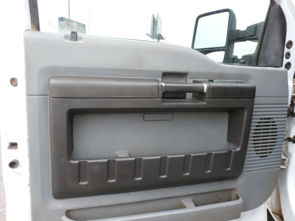 2012 Ford F-250 Image 5