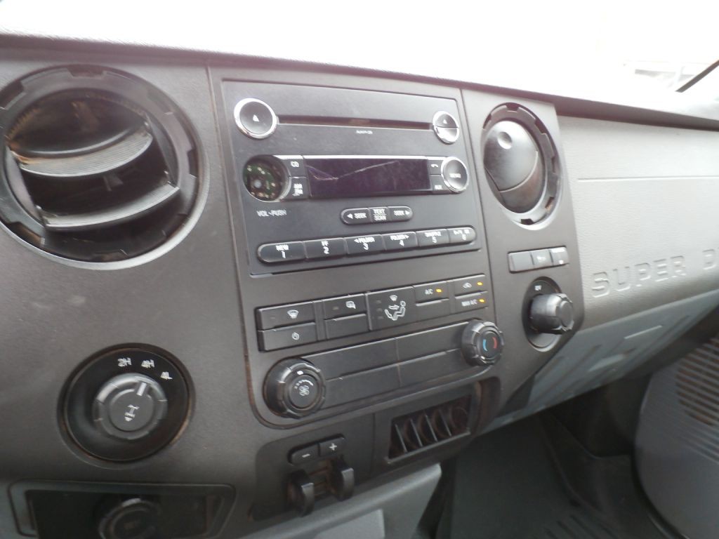 2012 Ford F-250 Image 8