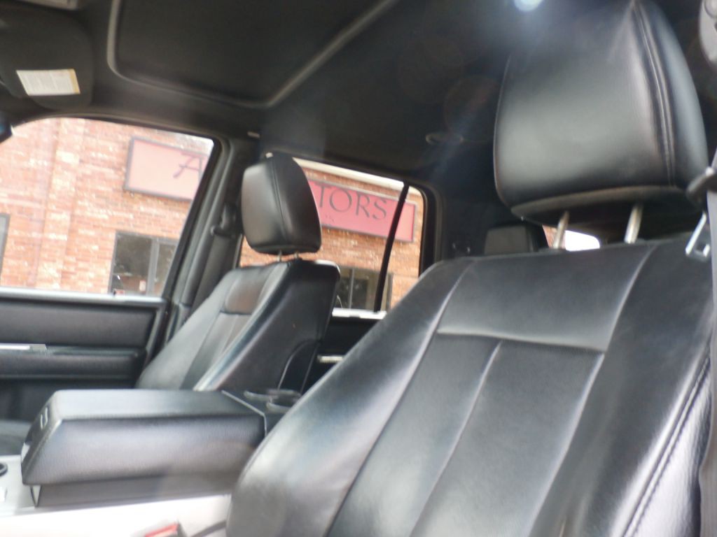 2016 Ford Expedition Image 9