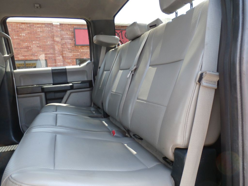 2017 Ford F-250 Image 5