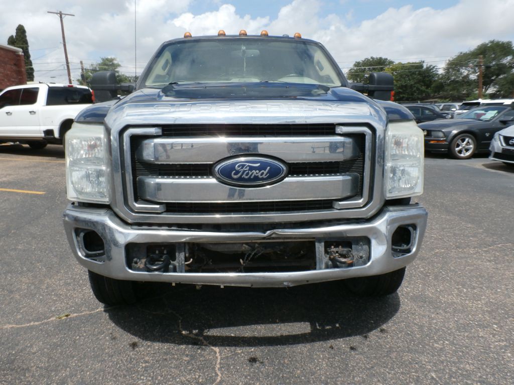 2016 Ford F-350 Image 2