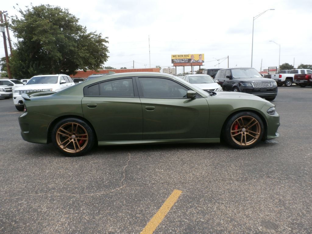 2021 Dodge Charger Image 1