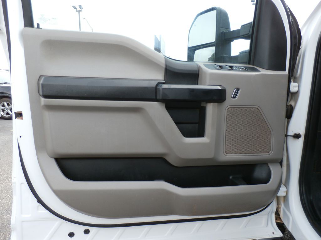 2018 Ford F-250 Image 6