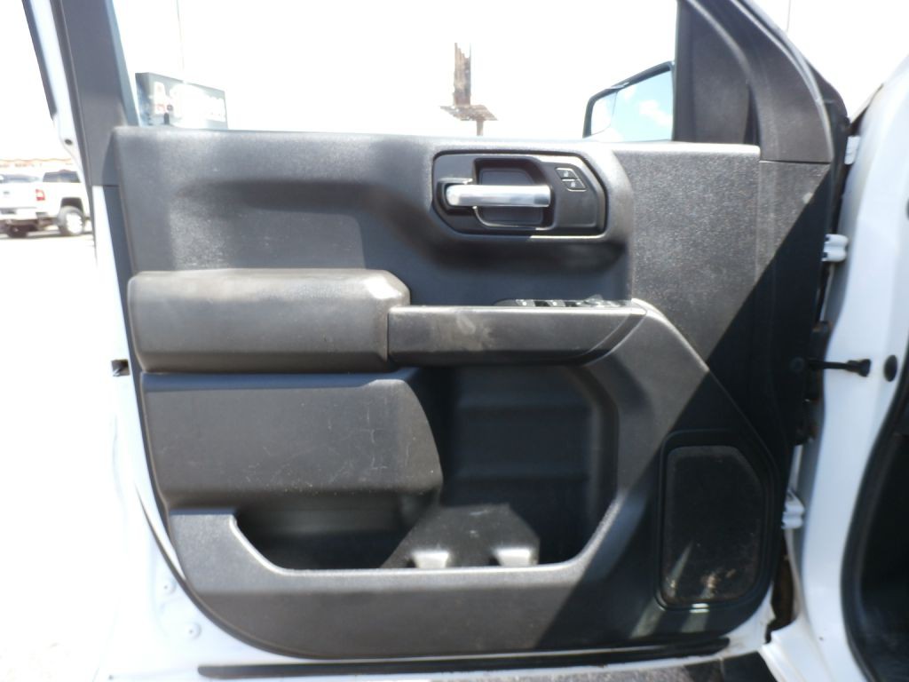 2023 Chevrolet Silverado 1500 Image 6