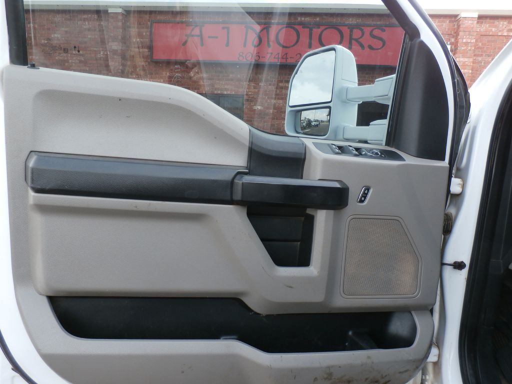 2021 Ford F-350 Image 6