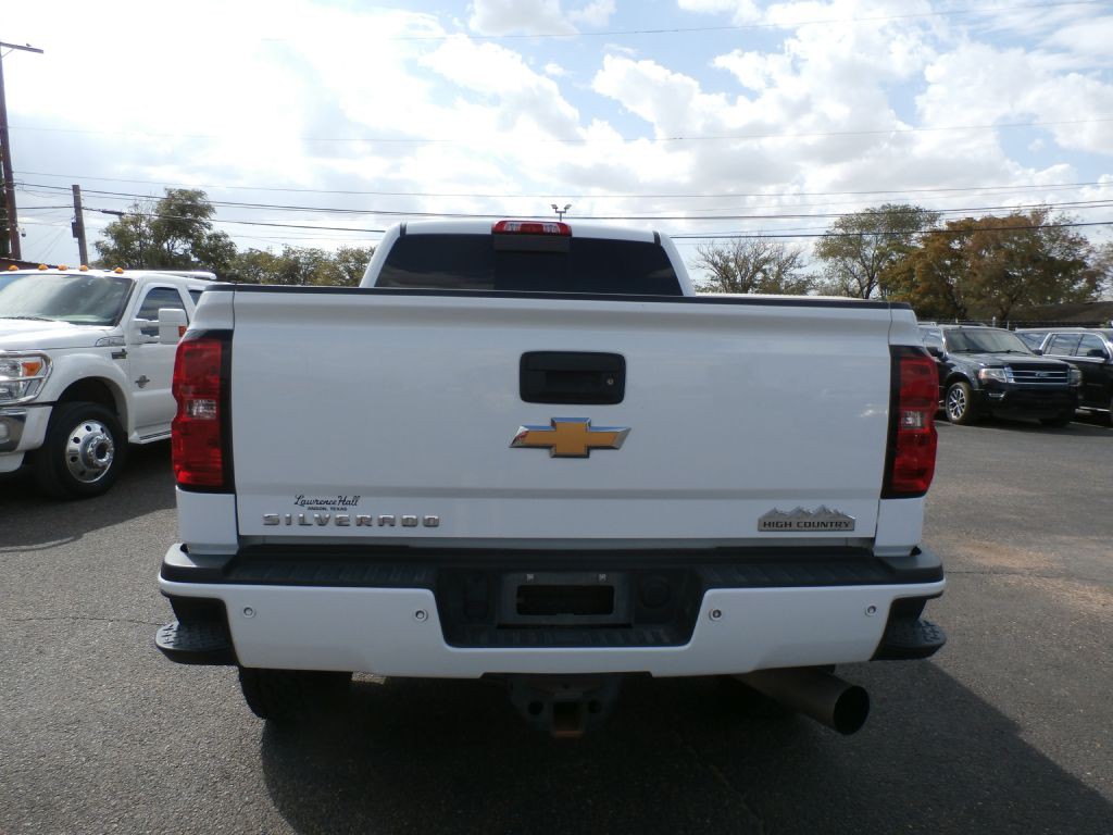 2018 Chevrolet Silverado 1500 Image 4