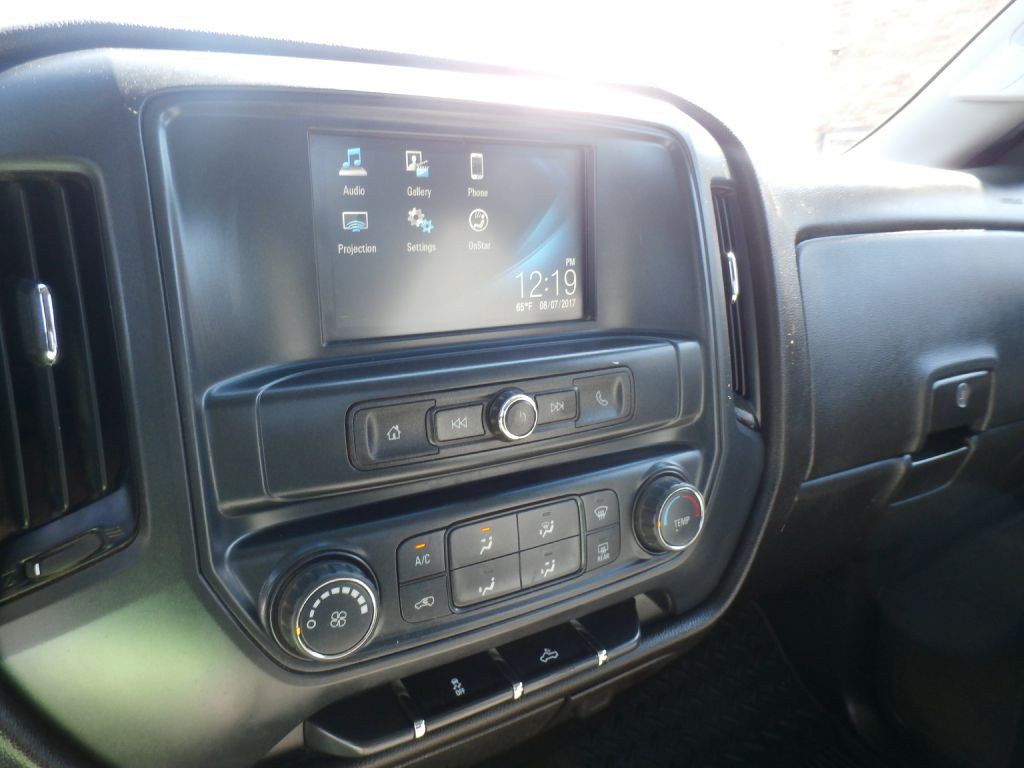 2018 Chevrolet Silverado 1500 Image 8