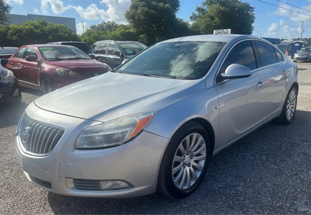 2011 Buick Regal Image 19