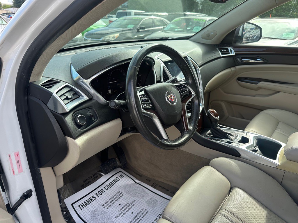2013 Cadillac SRX Image 7