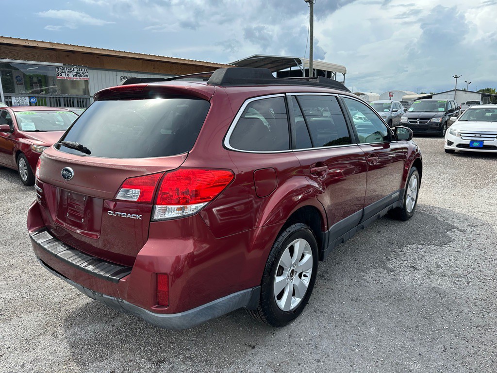 2012 Subaru Outback Image 6