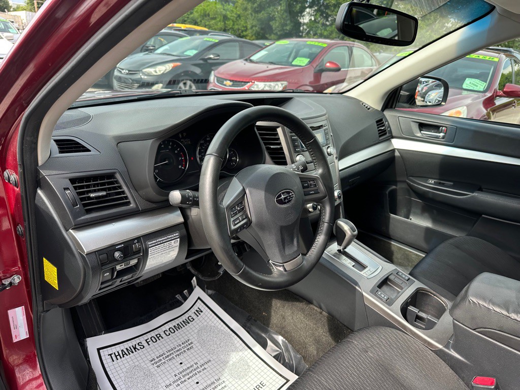 2012 Subaru Outback Image 7